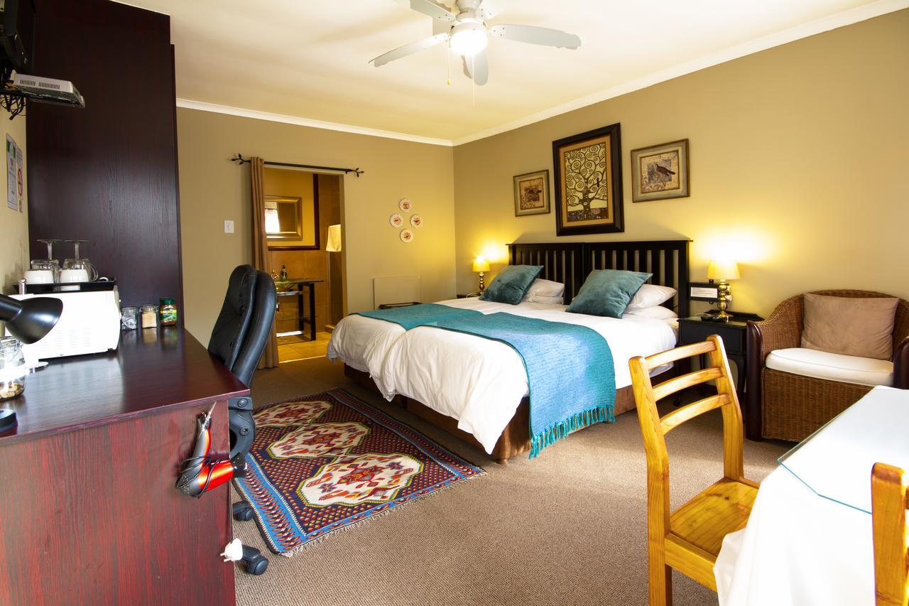 Blu Trea B&B โจฮันเนสเบิร์ก ภายนอก รูปภาพ